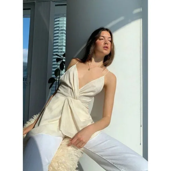 Aritzia WILFRED Pursuit Black Plaid Gauze V-Neck Twist Camisole Tank Top, Size M - Picture 12 of 16